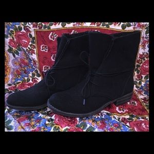 American Rag black boots